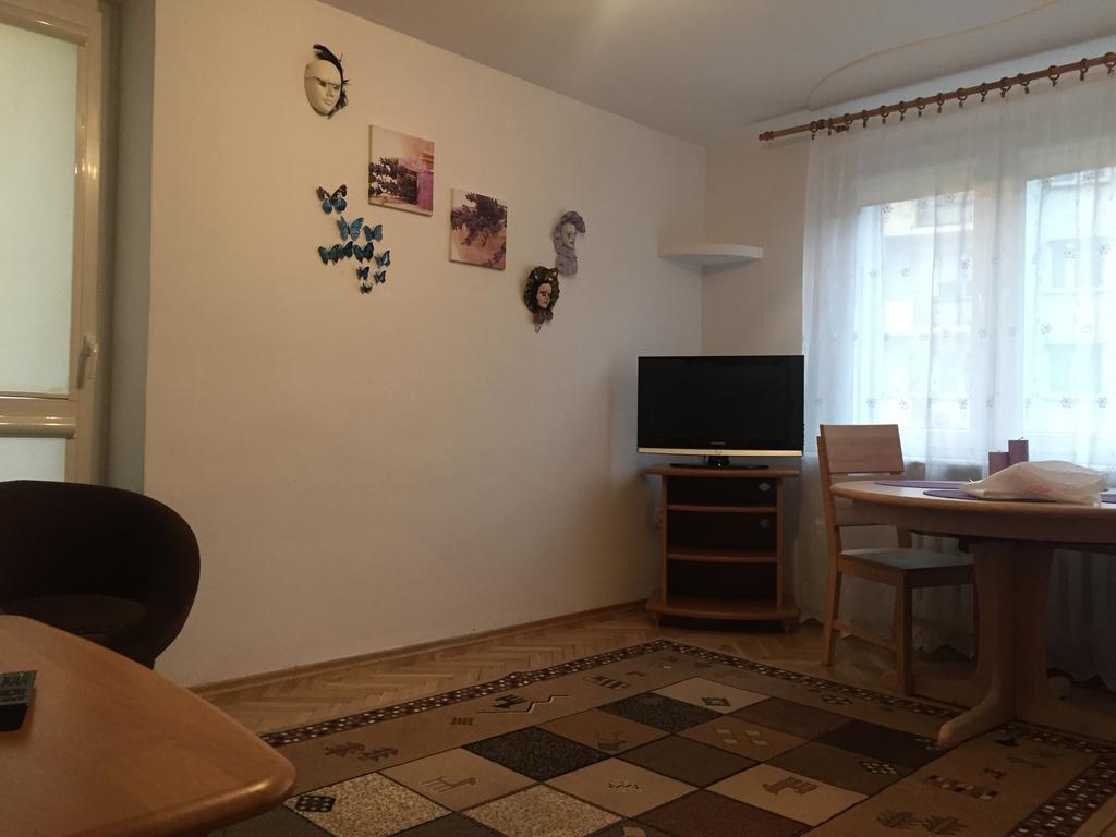 סאנדומירז Mieszkanie Dla Turystow מראה חיצוני תמונה